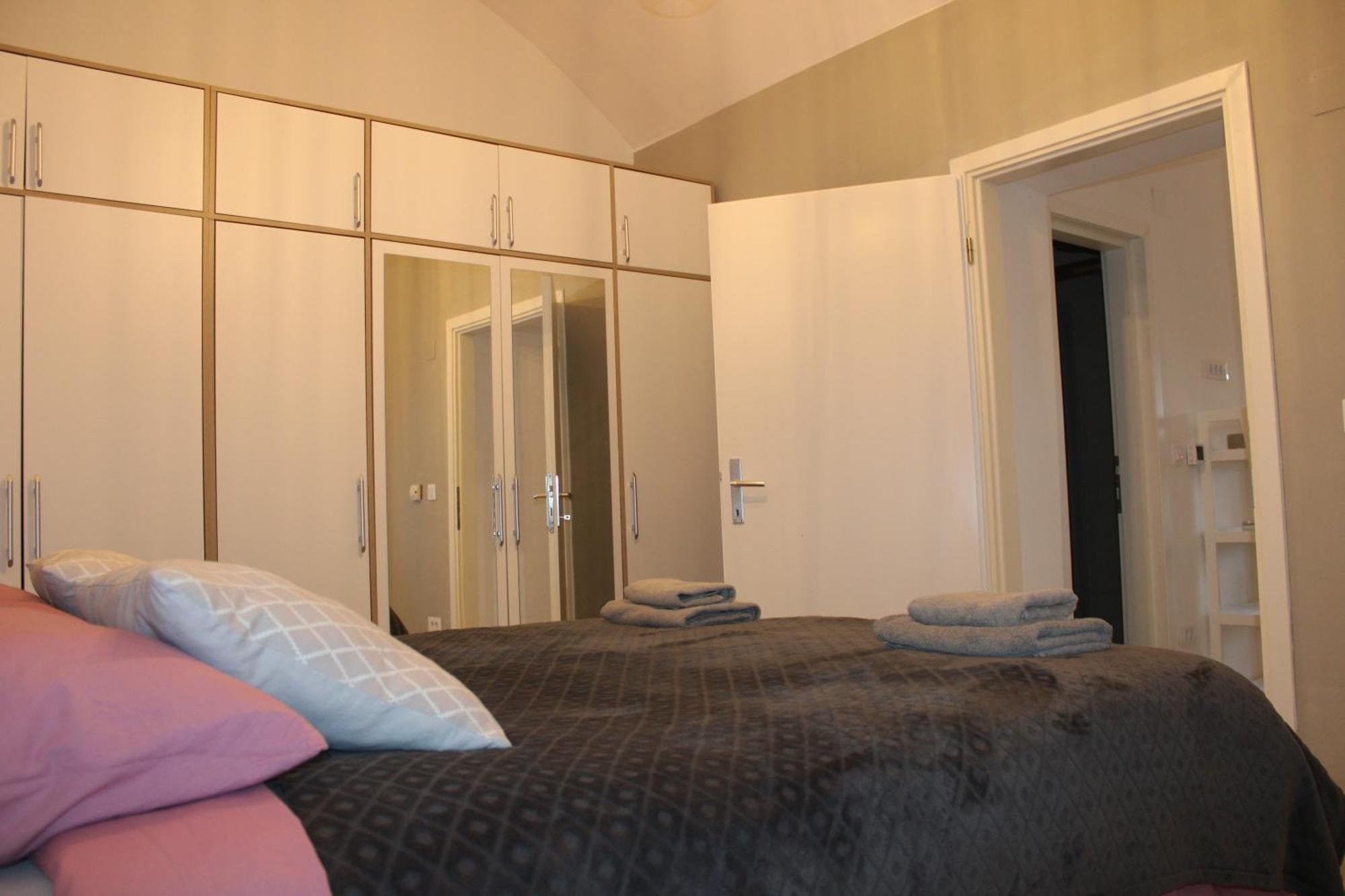 Harriete Apartment